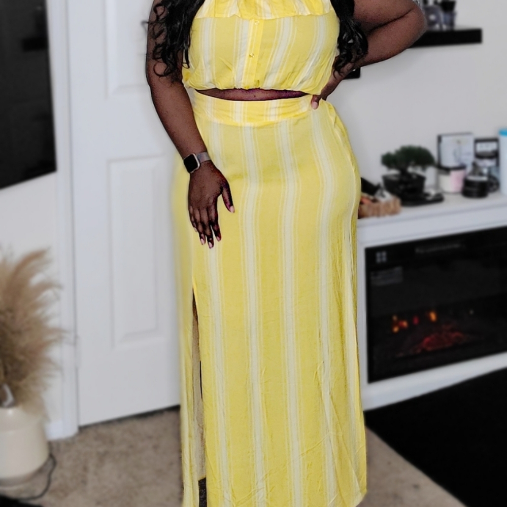 2 piece maxi skirt set. LIKE NEW!